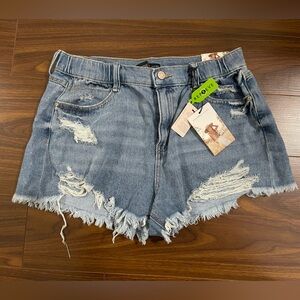 NWT Sincerely Jules Super High Rise Mom 11/30